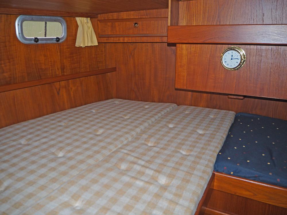 Aft cabin, Accommodation